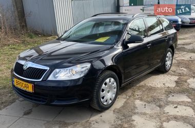 Універсал Skoda Octavia 2010 в Луцьку