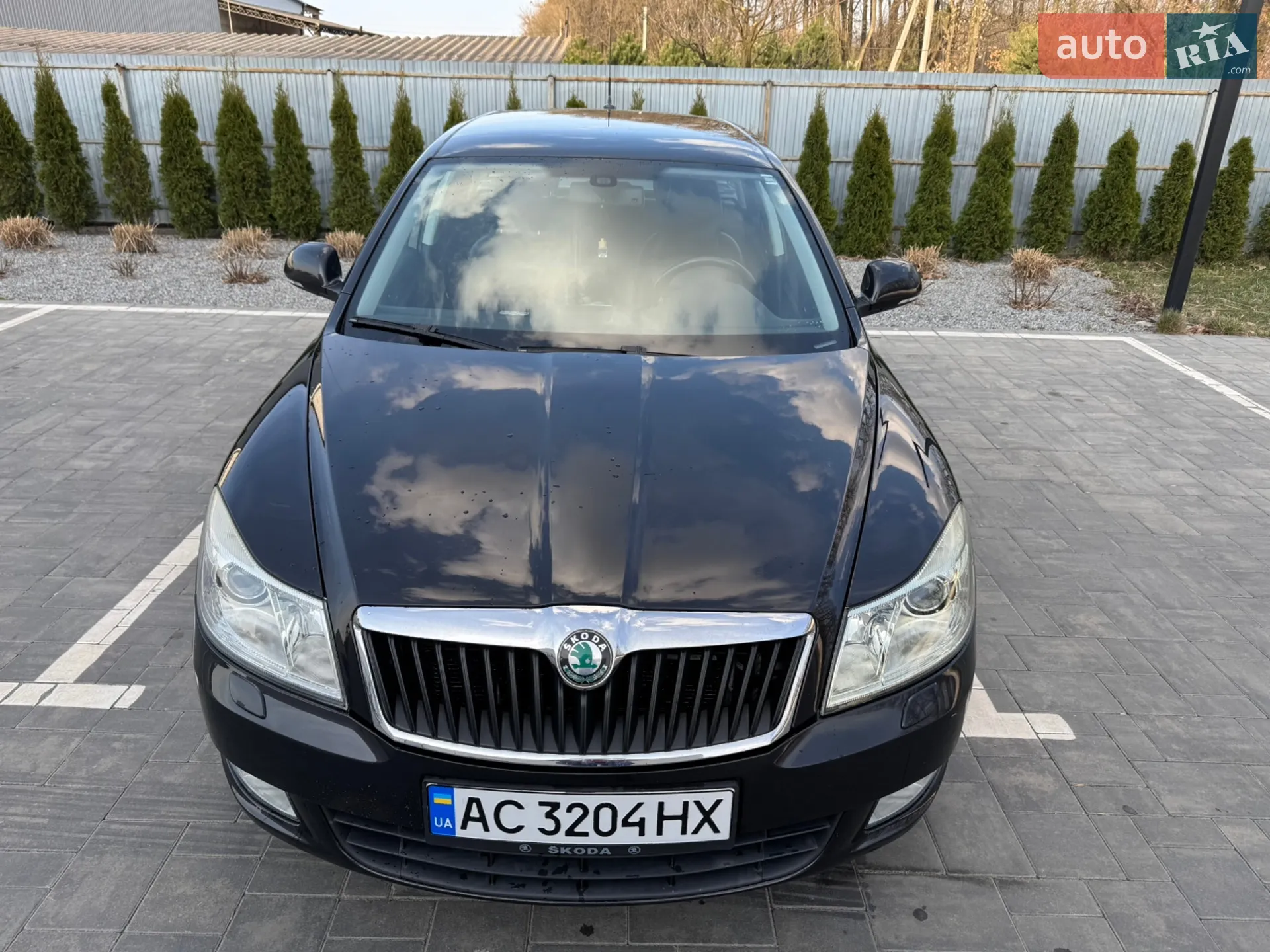 2010 Skoda Octavia - мініатюра 2