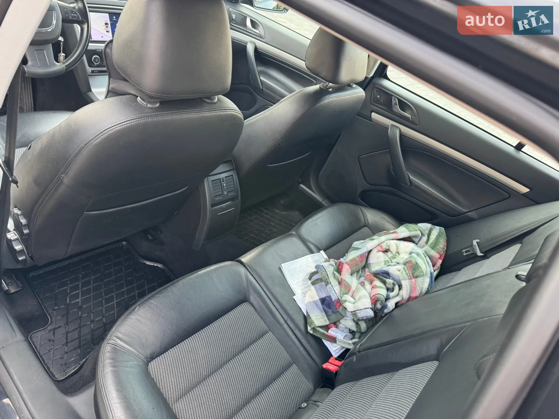 Skoda Octavia 2010 VIN TMBGK61Z8B8019361 фото оголошення 6 з 16