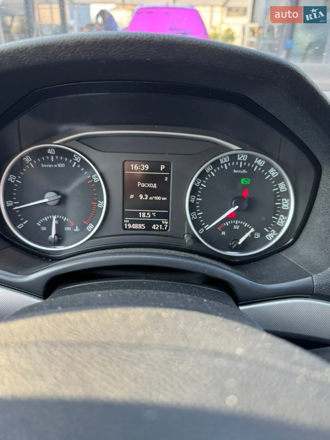 2010 Skoda Octavia - мініатюра 13