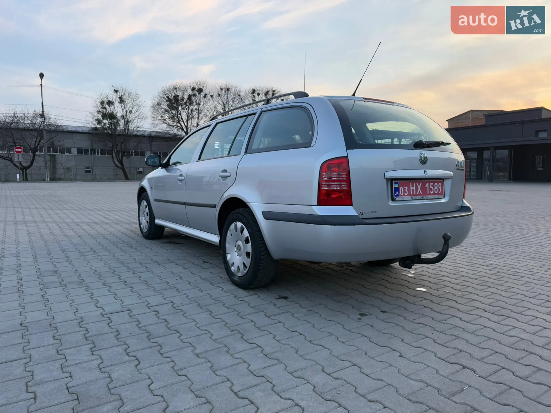 2010 Skoda Octavia - мініатюра 9