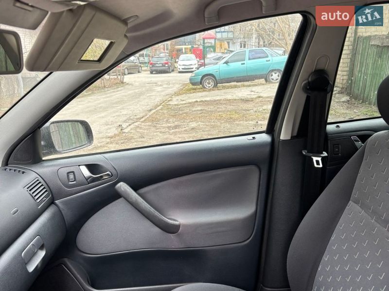 Лифтбек Skoda Octavia 2005 в Киеве фото 10 Лифтбек Skoda Octavia 2005 в Киеве