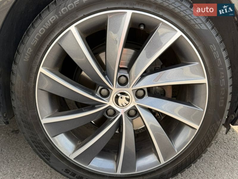 Универсал Skoda Octavia 2017 в Львове