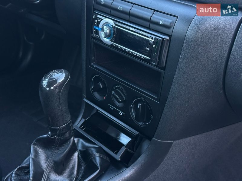 Лифтбек Skoda Octavia 2002 в Дубно фото 34 Лифтбек Skoda Octavia 2002 в Дубно