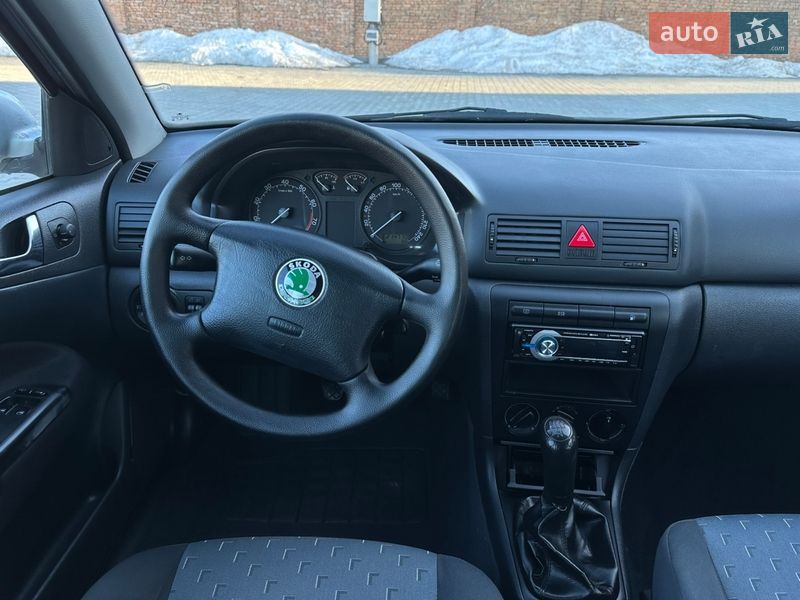 Лифтбек Skoda Octavia 2002 в Дубно фото 40 Лифтбек Skoda Octavia 2002 в Дубно