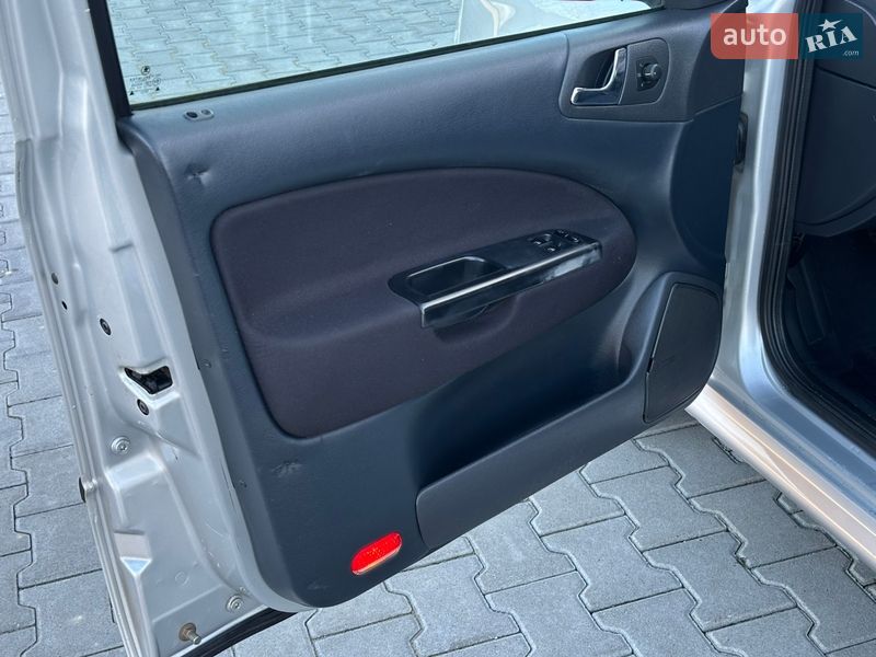 Лифтбек Skoda Octavia 2002 в Дубно фото 44 Лифтбек Skoda Octavia 2002 в Дубно