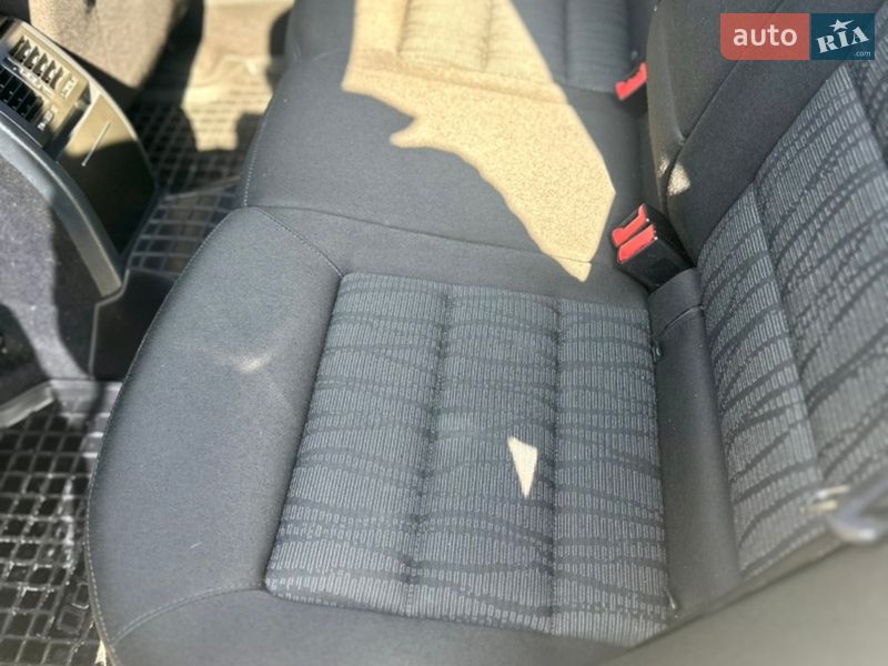 Универсал Skoda Octavia 2011 в Житомире фото 29 Универсал Skoda Octavia 2011 в Житомире