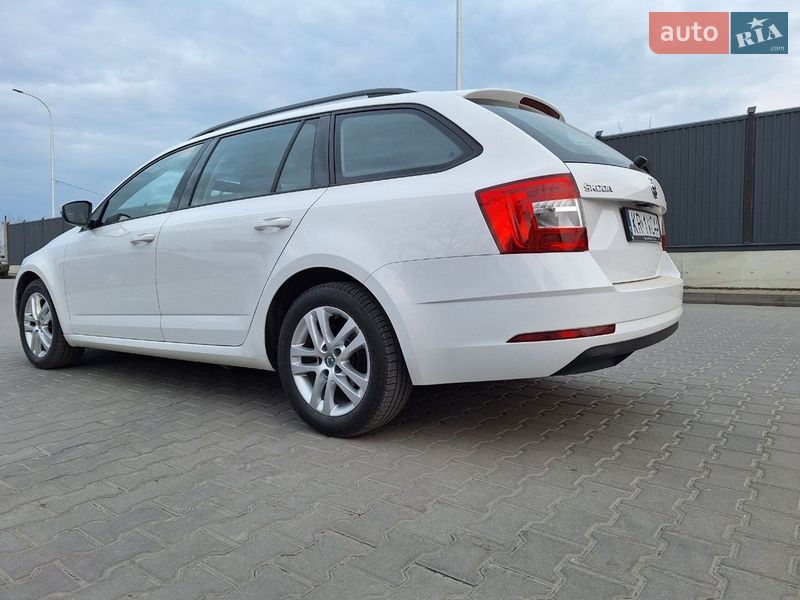 Универсал Skoda Octavia 2017 в Луцке фото 4 Универсал Skoda Octavia 2017 в Луцке