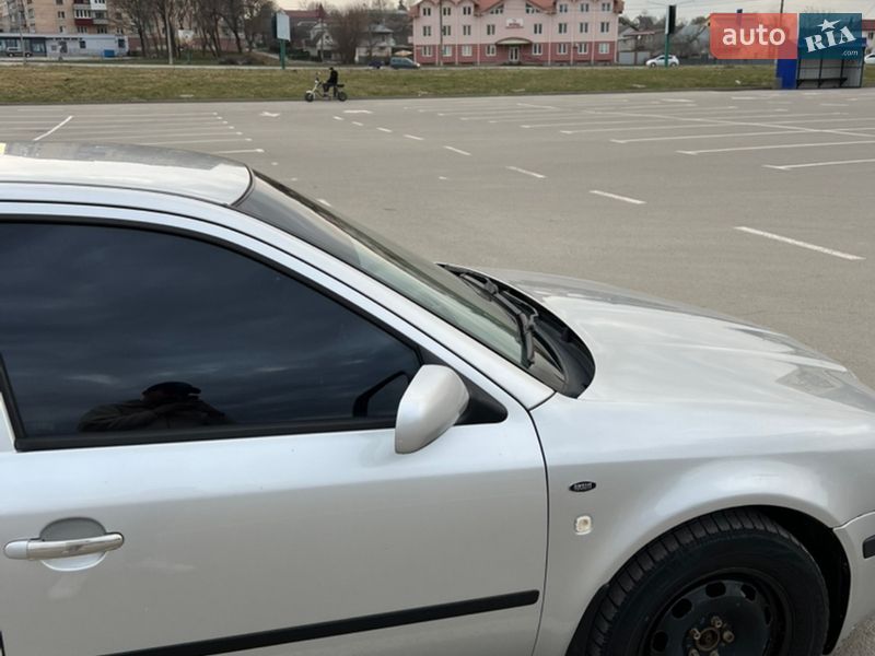 Лифтбек Skoda Octavia 2004 в Каменец-Подольском