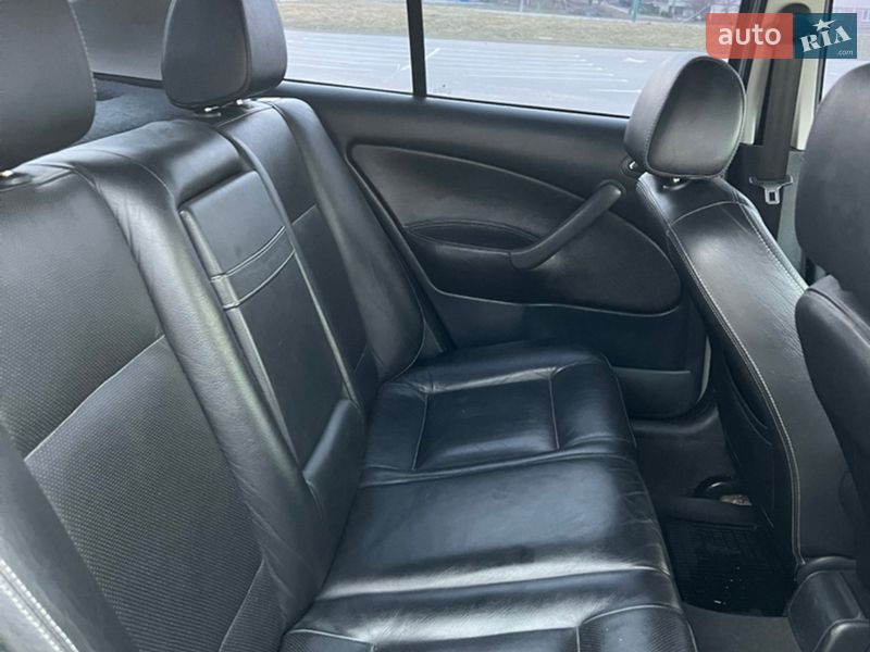 Лифтбек Skoda Octavia 2004 в Каменец-Подольском