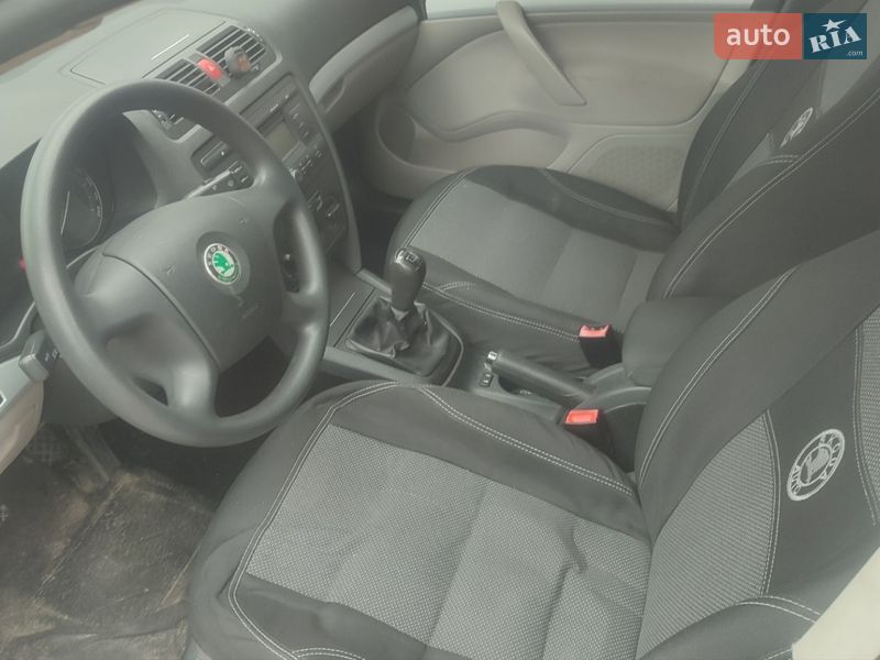 Лифтбек Skoda Octavia 2006 в Ворзеле фото 10 Лифтбек Skoda Octavia 2006 в Ворзеле