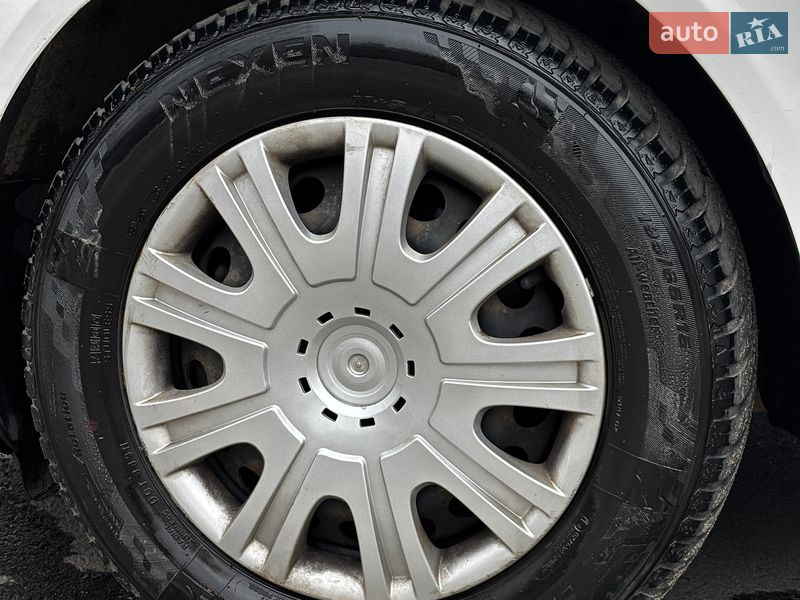 Универсал Skoda Octavia 2012 в Белогородке