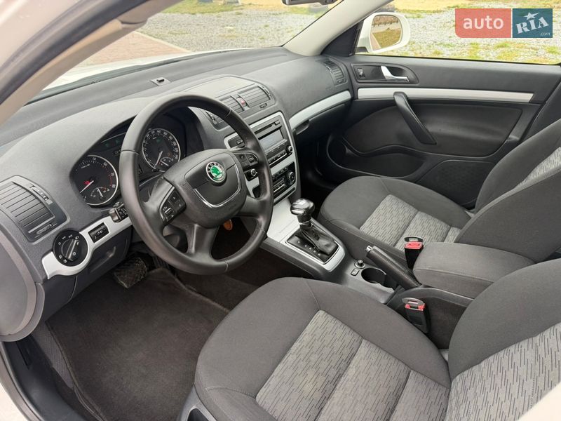 Универсал Skoda Octavia 2012 в Ровно