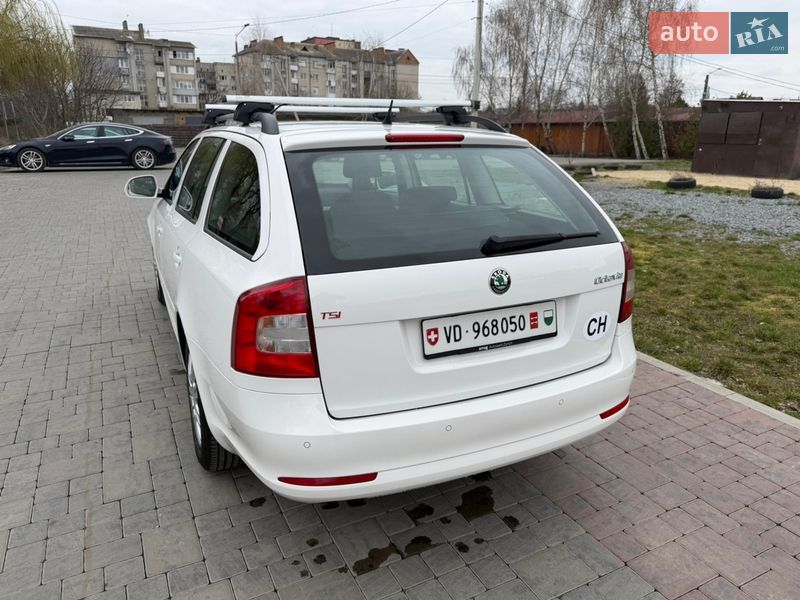 Универсал Skoda Octavia 2012 в Ровно