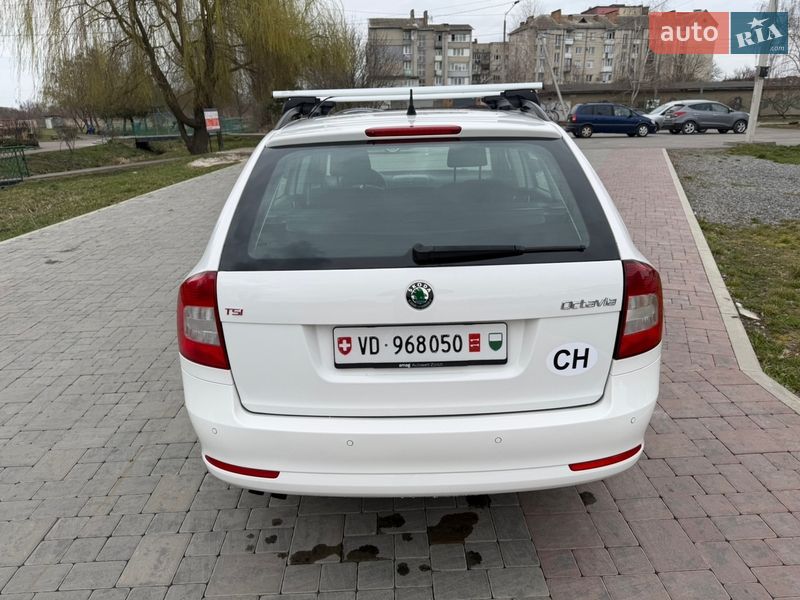 Универсал Skoda Octavia 2012 в Ровно
