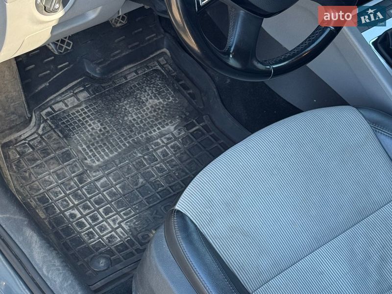 Универсал Skoda Octavia 2015 в Балаклее фото 11 Универсал Skoda Octavia 2015 в Балаклее