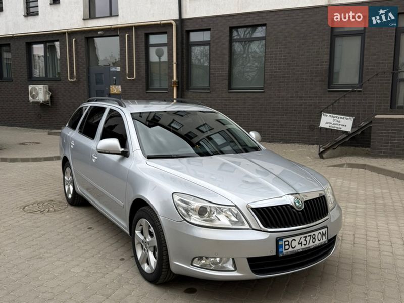 Универсал Skoda Octavia 2011 в Львове