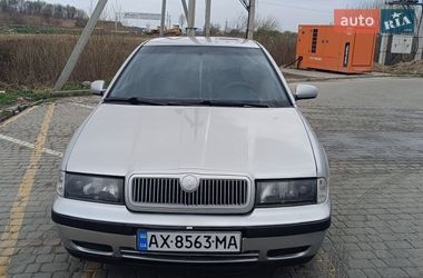 Лифтбек Skoda Octavia 2000 в Винниках