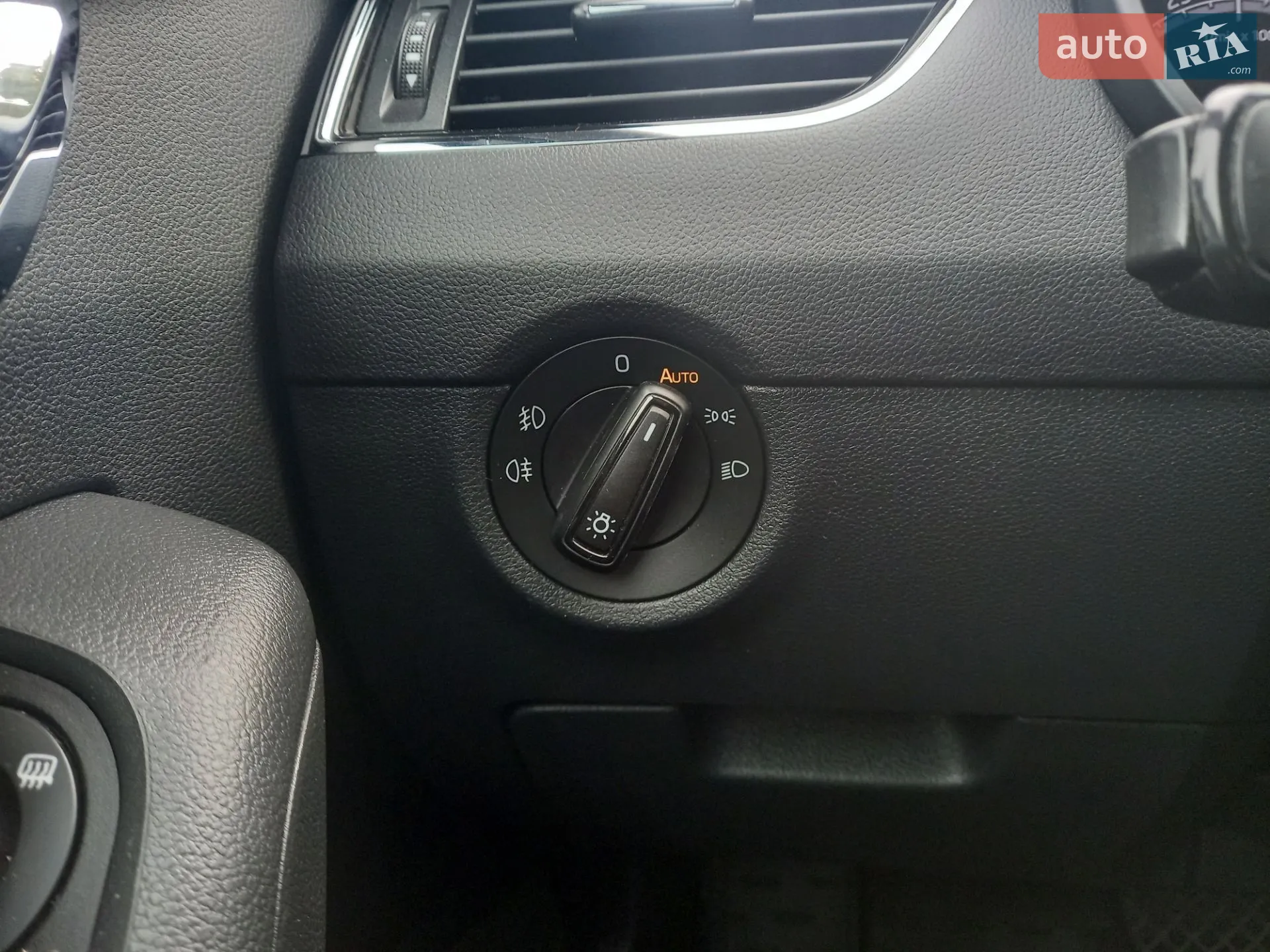 2017 Skoda Octavia - мініатюра 18