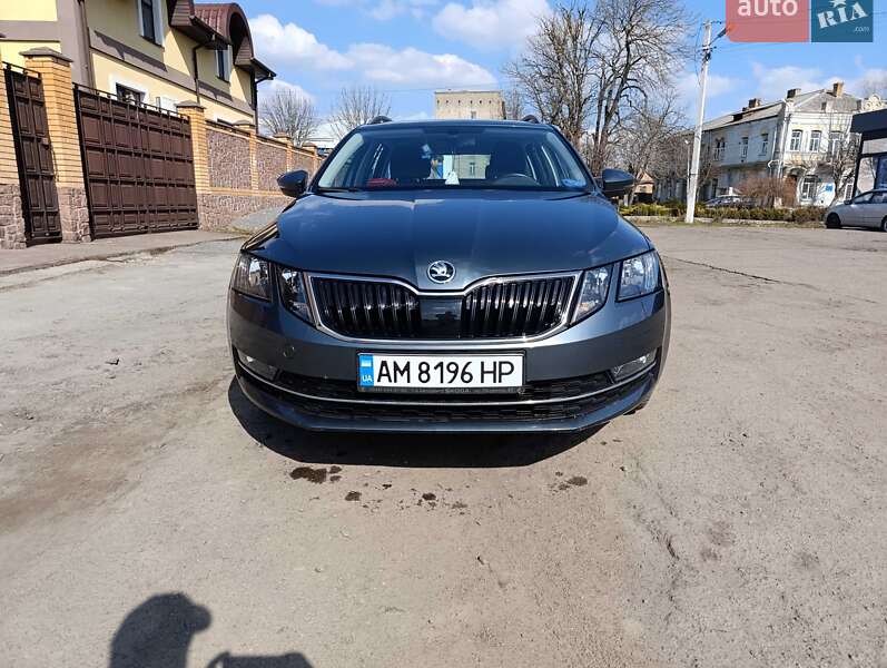 Универсал Skoda Octavia 2018 в Романове