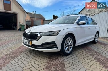 Универсал Skoda Octavia 2020 в Тернополе