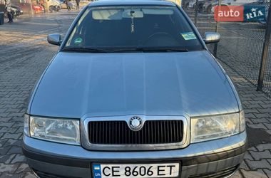 Лифтбек Skoda Octavia 2003 в Черновцах