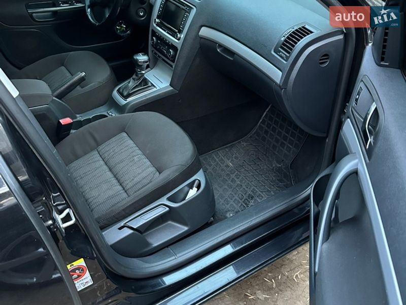 Универсал Skoda Octavia 2011 в Львове фото 12 Универсал Skoda Octavia 2011 в Львове