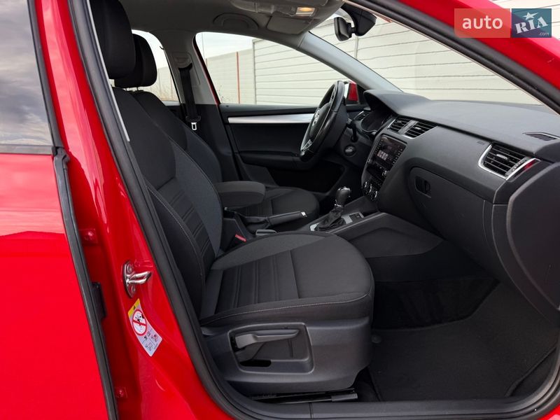 Универсал Skoda Octavia 2019 в Виннице