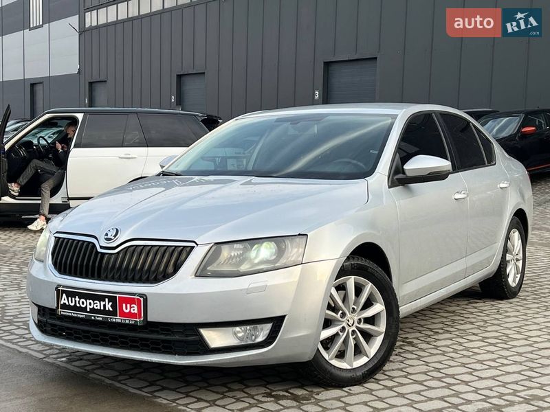 Лифтбек Skoda Octavia 2014 в Львове фото Лифтбек Skoda Octavia 2014 в Львове