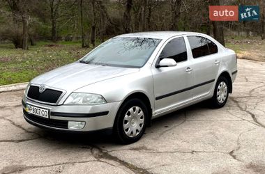 Лифтбек Skoda Octavia 2006 в Запорожье