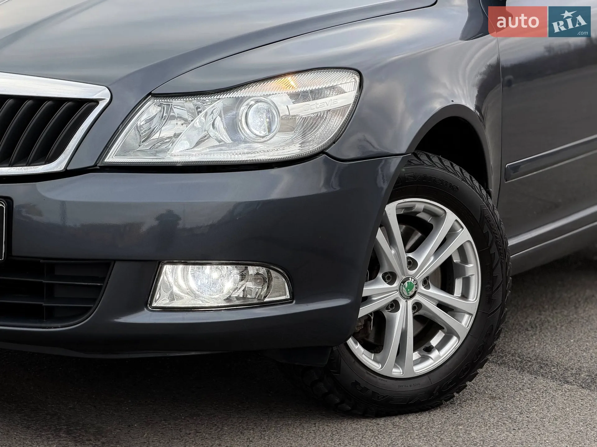2010 Skoda Octavia - мініатюра 3