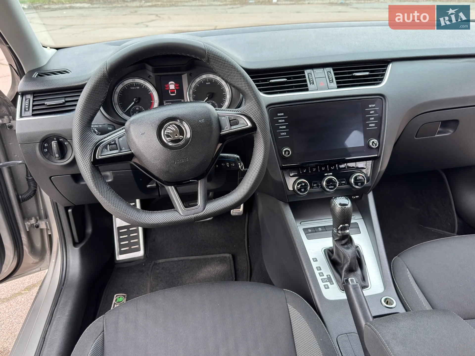 2017 Skoda Octavia - мініатюра 12