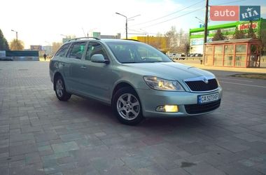 Универсал Skoda Octavia 2009 в Черкассах