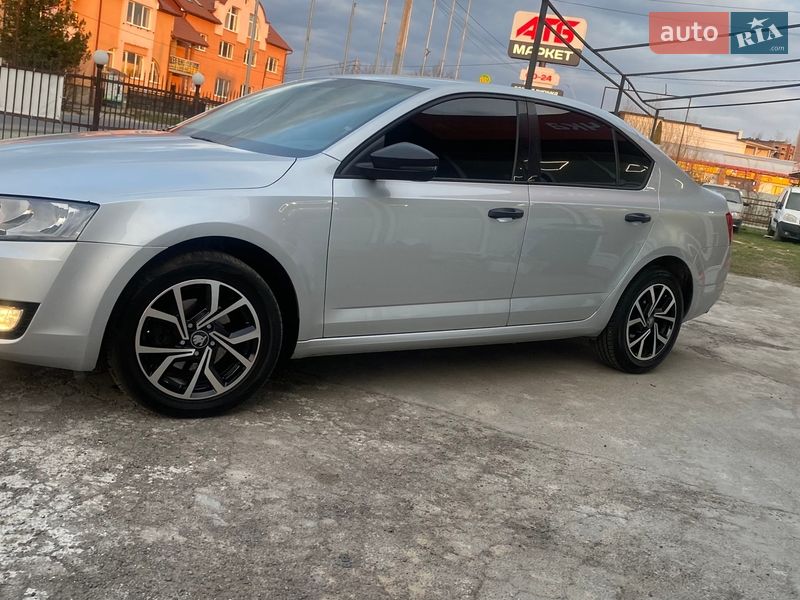 Лифтбек Skoda Octavia 2016 в Тячеве фото 2 Лифтбек Skoda Octavia 2016 в Тячеве