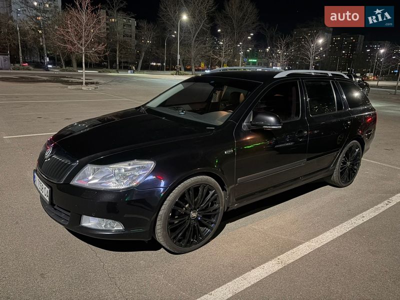 Универсал Skoda Octavia 2010 в Киеве фото 3 Универсал Skoda Octavia 2010 в Киеве