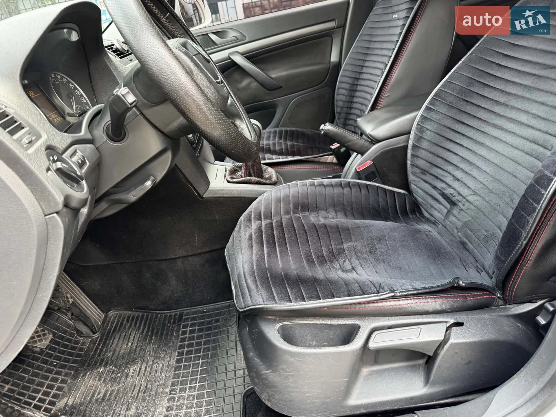 2011 Skoda Octavia - мініатюра 31