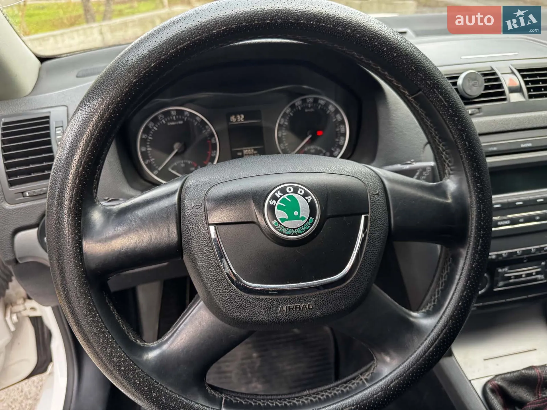 2011 Skoda Octavia - мініатюра 33