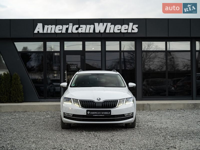 Універсал Skoda Octavia 2018 в Чернівцях