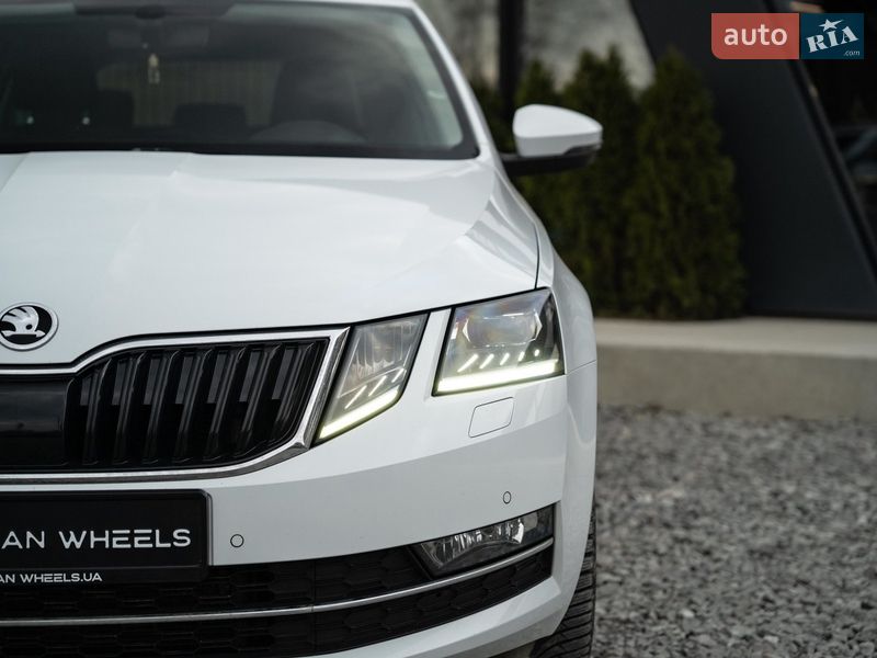 Універсал Skoda Octavia 2018 в Чернівцях