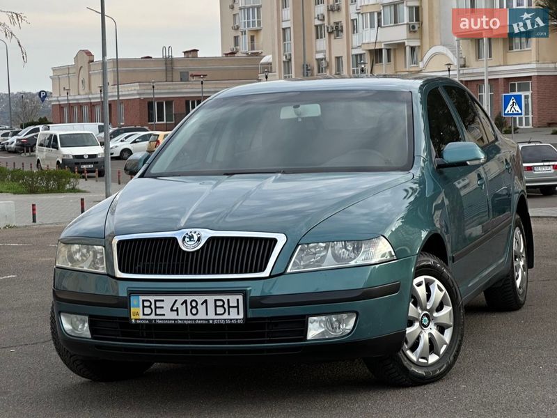 Лифтбек Skoda Octavia 2006 в Николаеве