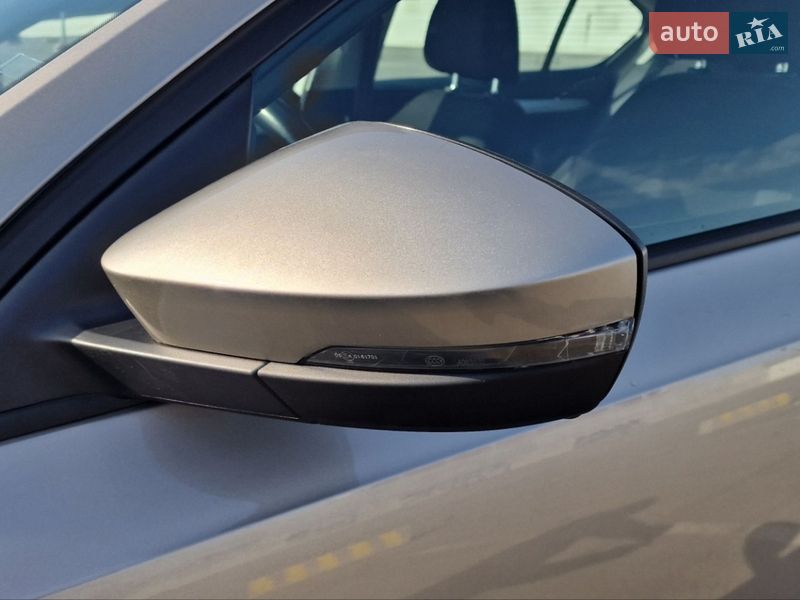 Лифтбек Skoda Octavia 2017 в Львове