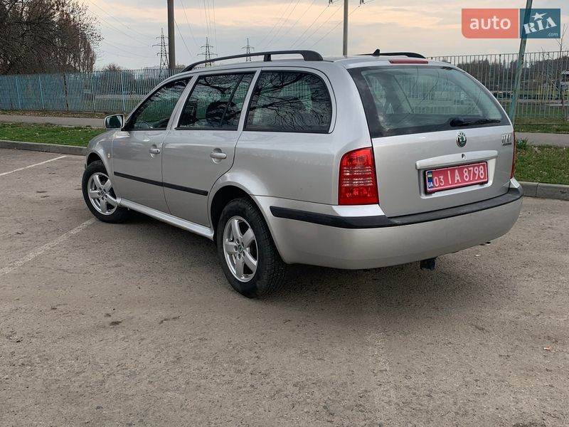 Універсал Skoda Octavia 2005 в Полтаві