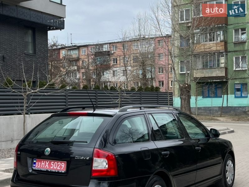 Універсал Skoda Octavia 2010 в Кривому Розі
