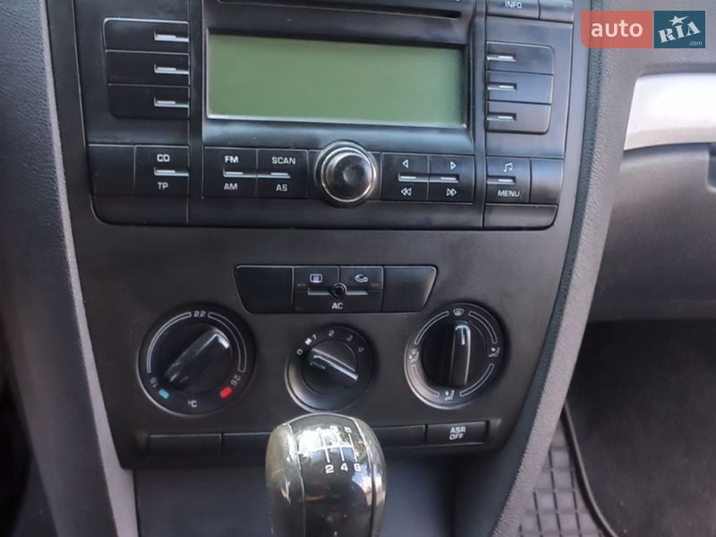 Лифтбек Skoda Octavia 2008 в Днепре