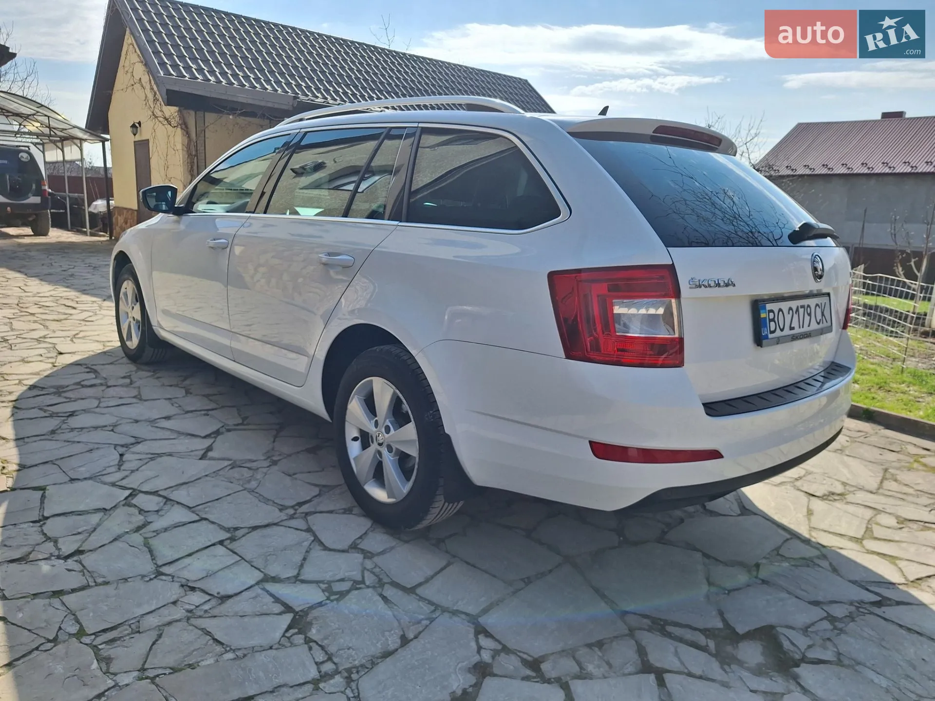 2016 Skoda Octavia - мініатюра 11
