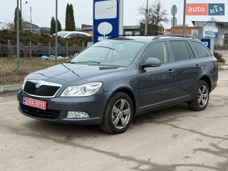 Универсал Skoda Octavia 2009 в Сумах