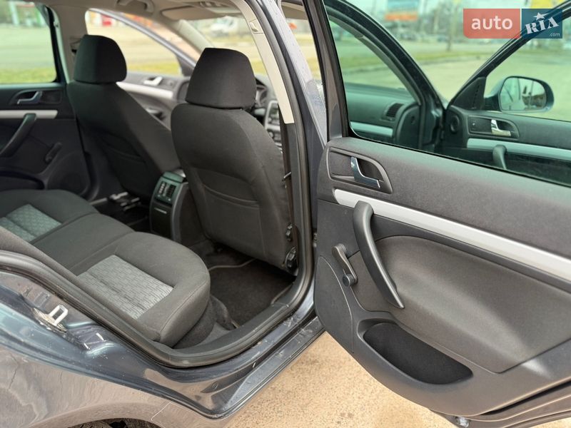 Универсал Skoda Octavia 2009 в Сумах