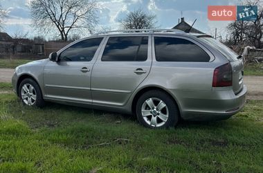 Универсал Skoda Octavia 2011 в Близнюках
