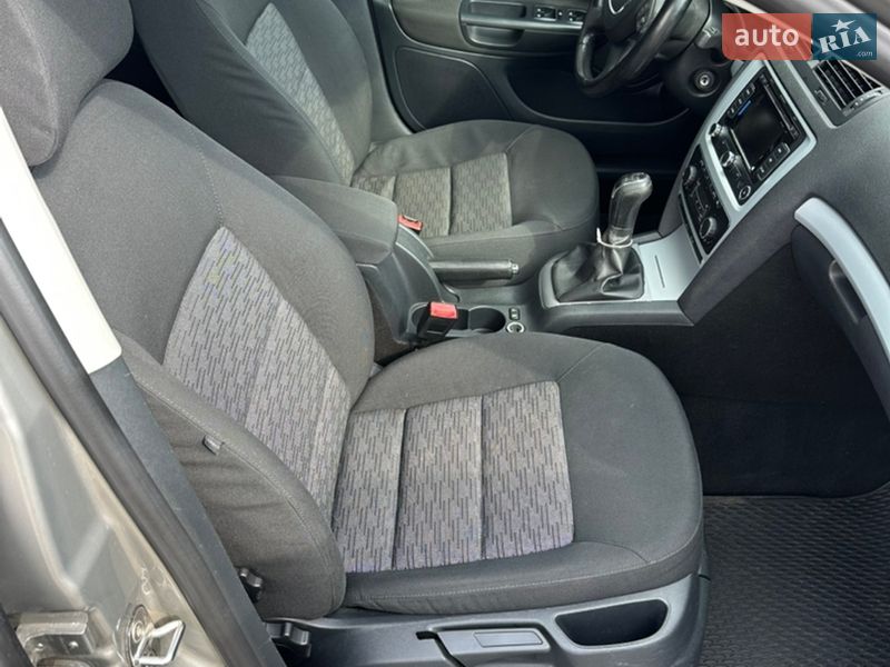 Универсал Skoda Octavia 2011 в Близнюках