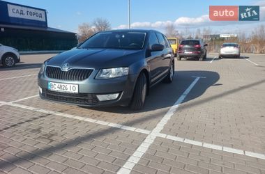 Універсал Skoda Octavia 2016 в Дрогобичі